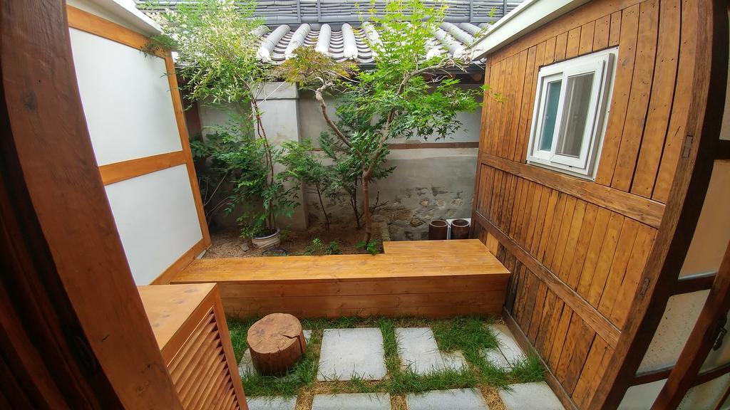 Bukchon Hyosunjae Guesthouse Сеул Екстер'єр фото