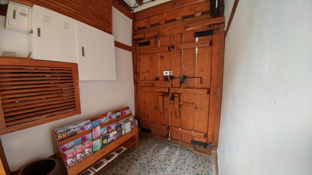Bukchon Hyosunjae Guesthouse Сеул Екстер'єр фото