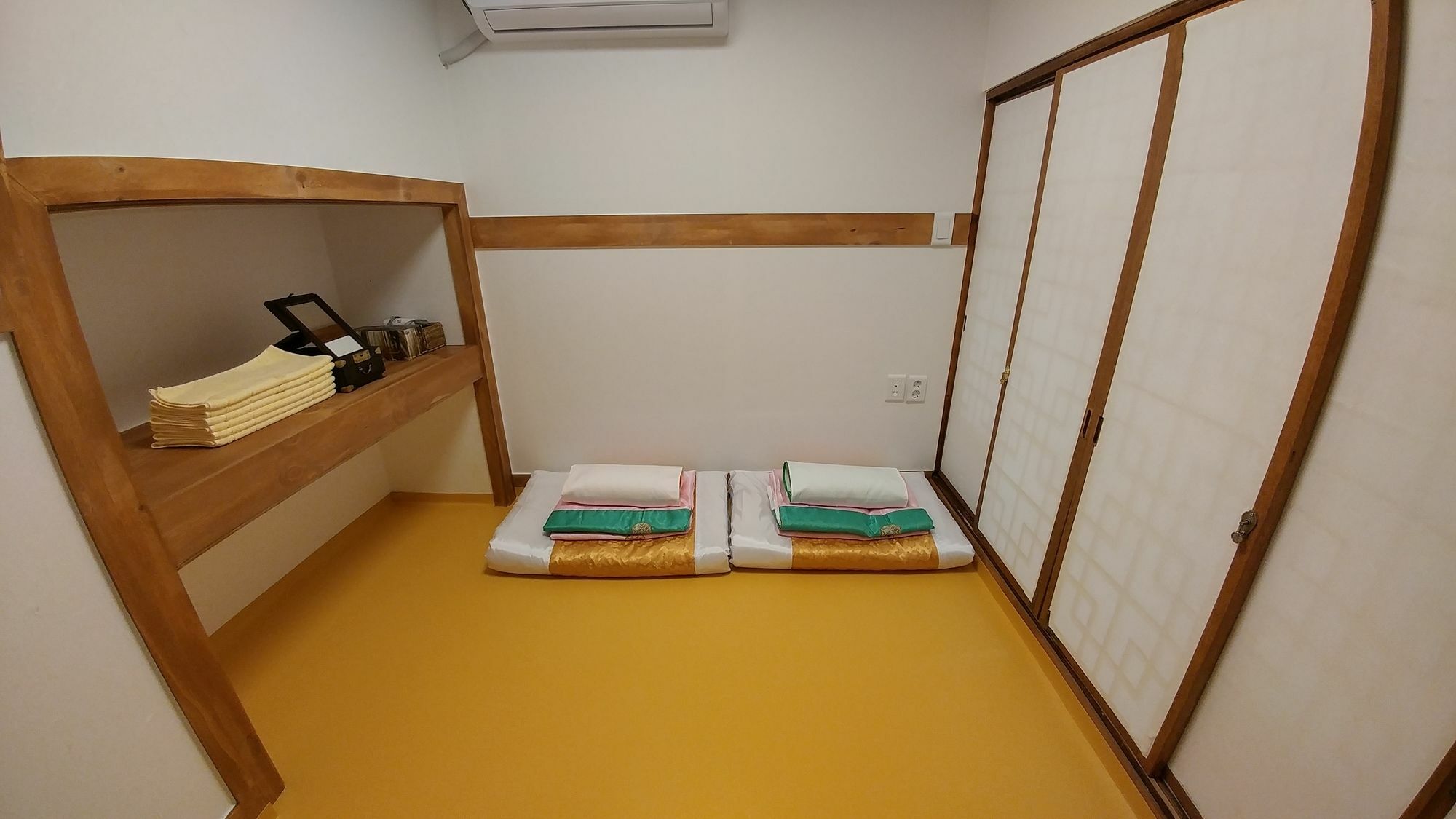 Bukchon Hyosunjae Guesthouse Сеул Екстер'єр фото