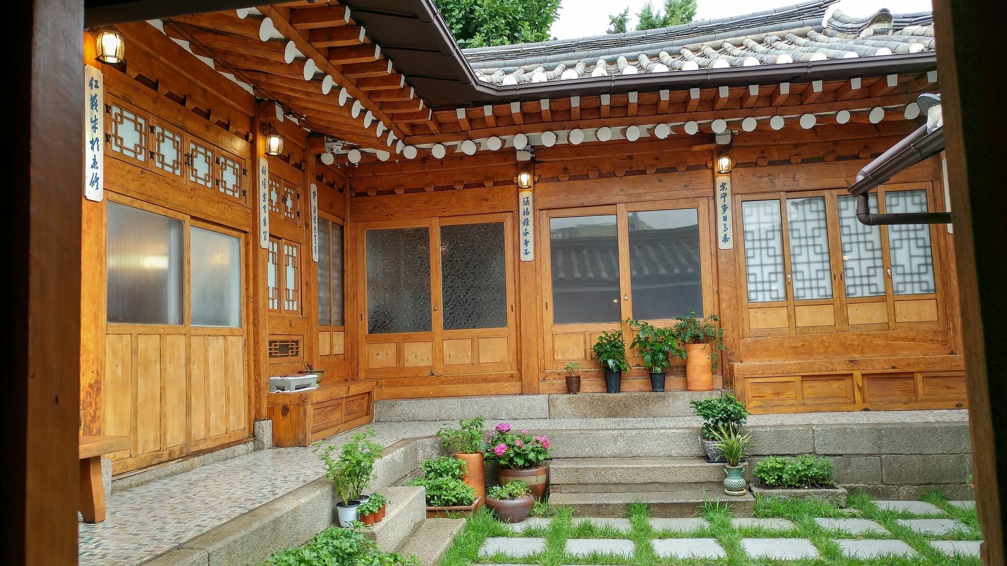 Bukchon Hyosunjae Guesthouse Сеул Екстер'єр фото
