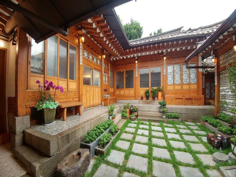 Bukchon Hyosunjae Guesthouse Сеул Екстер'єр фото