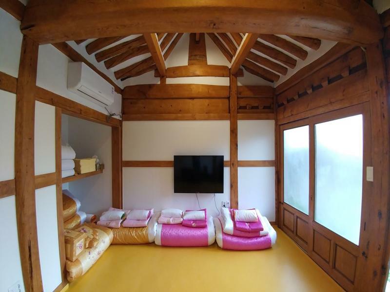 Bukchon Hyosunjae Guesthouse Сеул Екстер'єр фото