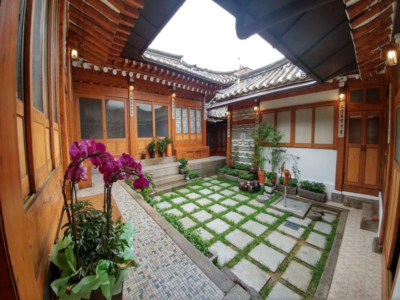 Bukchon Hyosunjae Guesthouse Сеул Екстер'єр фото